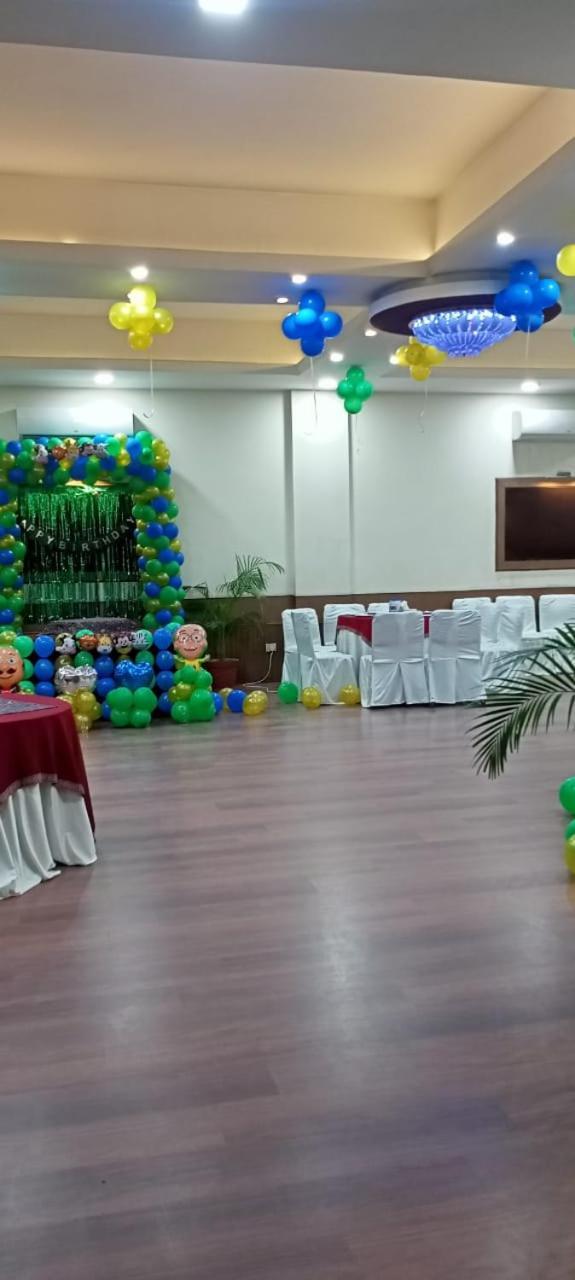 Mg Regency Hotel Baddi ภายนอก รูปภาพ