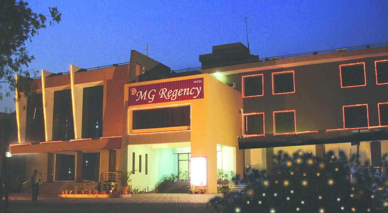 Mg Regency Hotel Baddi ภายนอก รูปภาพ